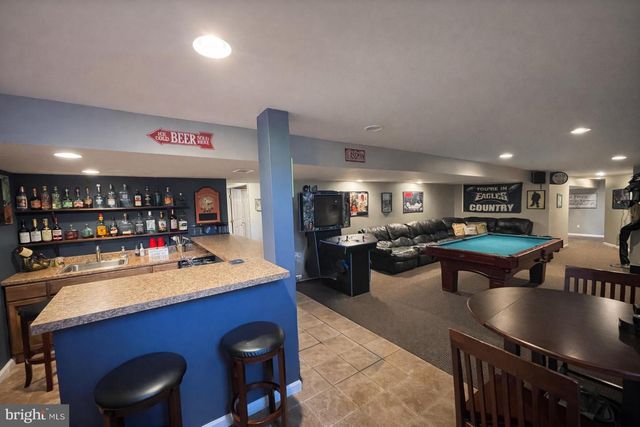 303 BUCKHEAD LN, Douglassville, PA 19518