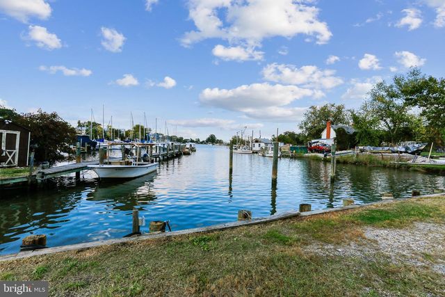 1462 SNUG HARBOR RD, Shady Side, MD 20764