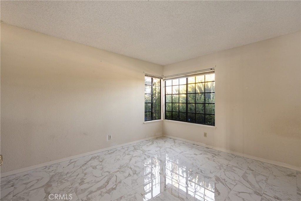 Image 14 of property listing at 6141 Birdie, La Verne, CA 91750