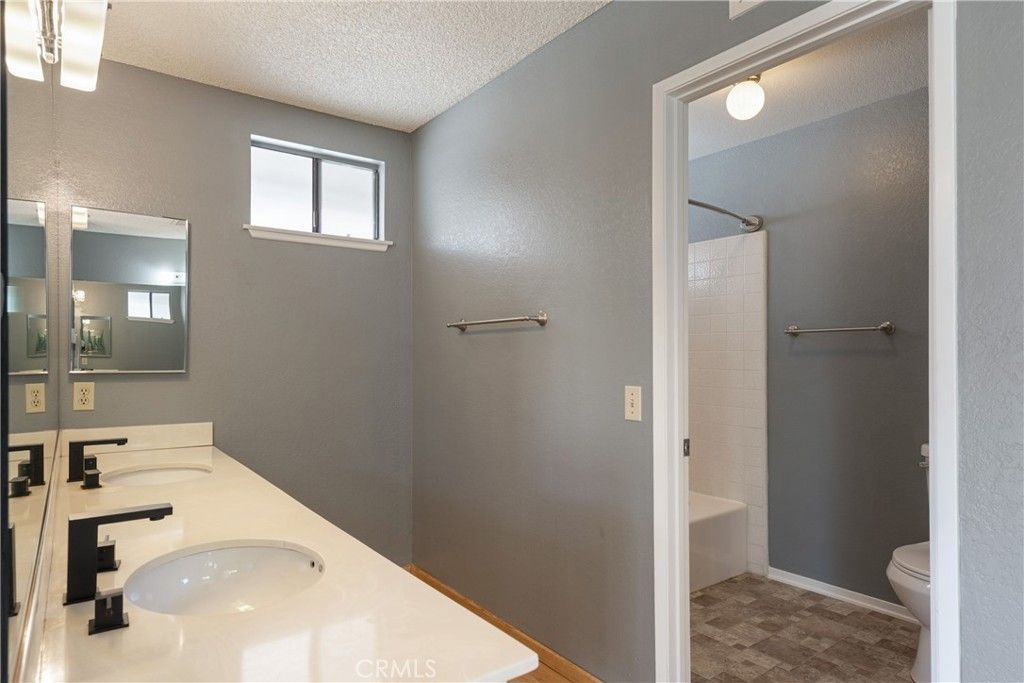 Image 24 of property listing at 6141 Birdie, La Verne, CA 91750