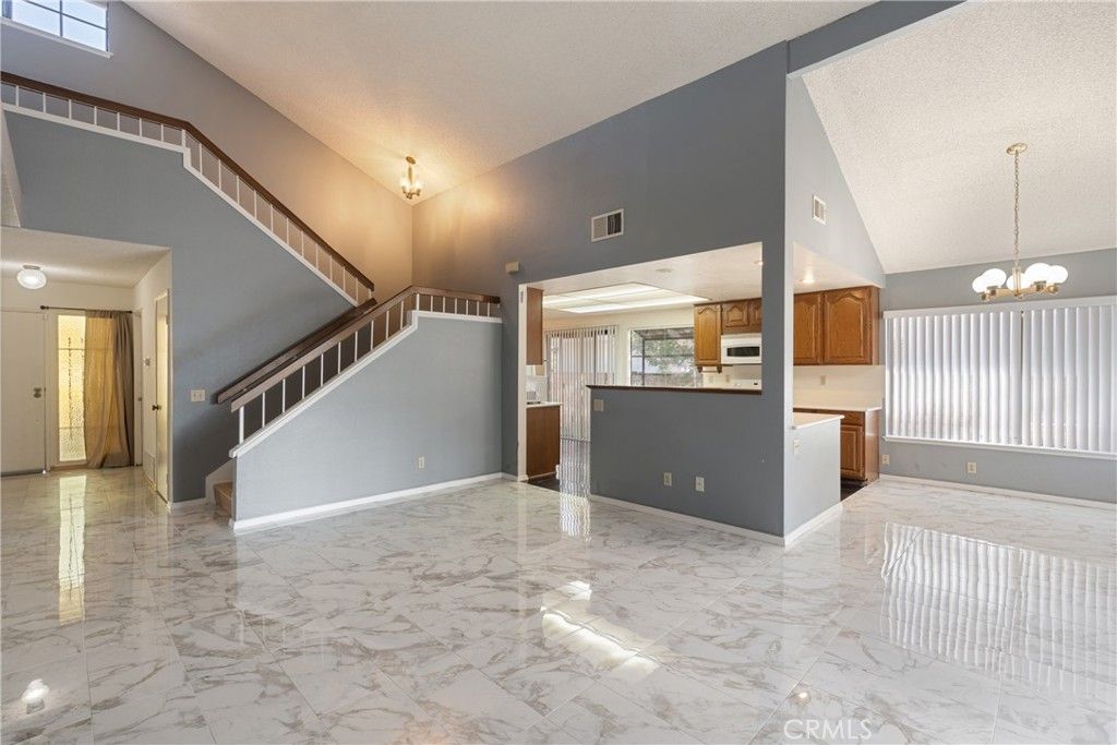 Image 3 of property listing at 6141 Birdie, La Verne, CA 91750