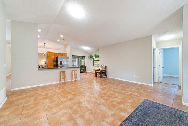 803 Silverbell Lane, Wellington, FL 33414