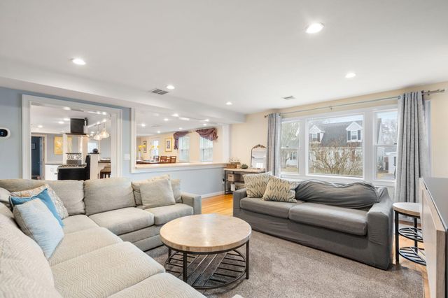 2 Taylor Road, South Yarmouth, MA 02664