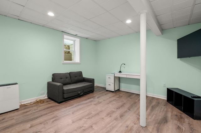 2 Taylor Road, South Yarmouth, MA 02664