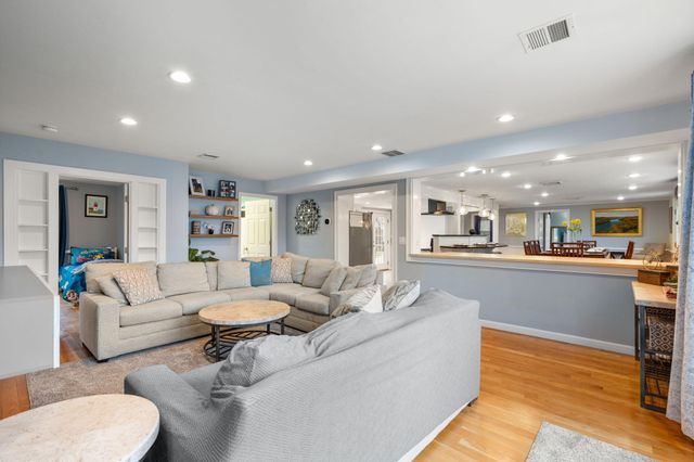 2 Taylor Road, South Yarmouth, MA 02664