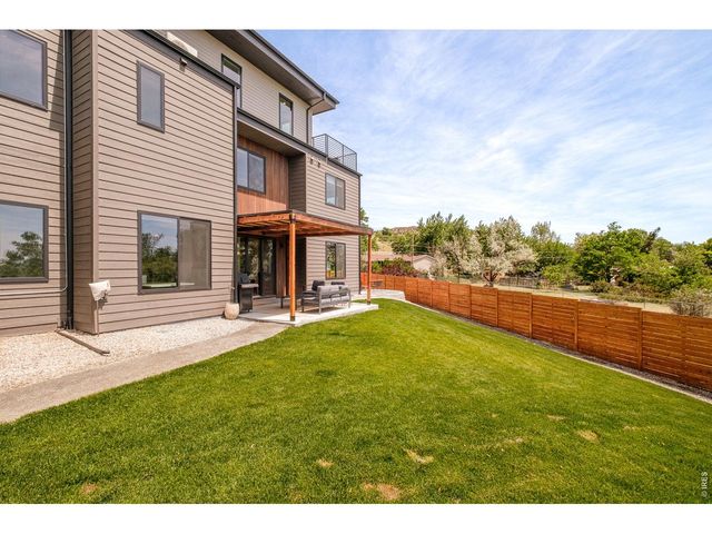 16103 W 14th Ave, Golden, CO 80401