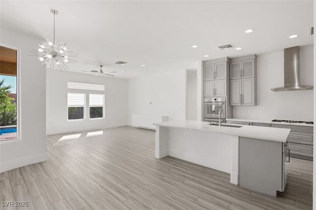 271 East Shelbourne Avenue, Las Vegas, NV 89123