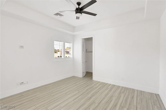 271 East Shelbourne Avenue, Las Vegas, NV 89123