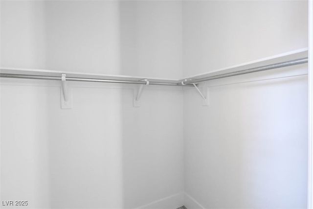 271 East Shelbourne Avenue, Las Vegas, NV 89123