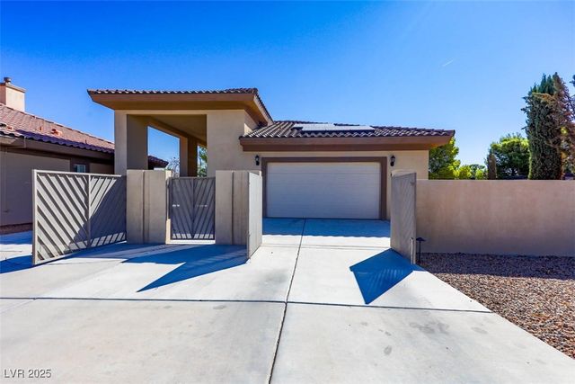 271 East Shelbourne Avenue, Las Vegas, NV 89123