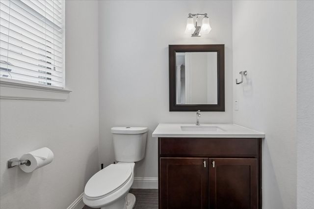 734 W 20th Street A, Houston, TX 77008