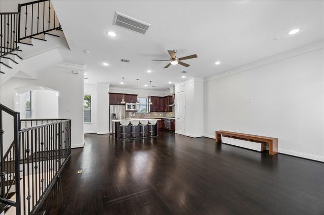 734 W 20th Street A, Houston, TX 77008