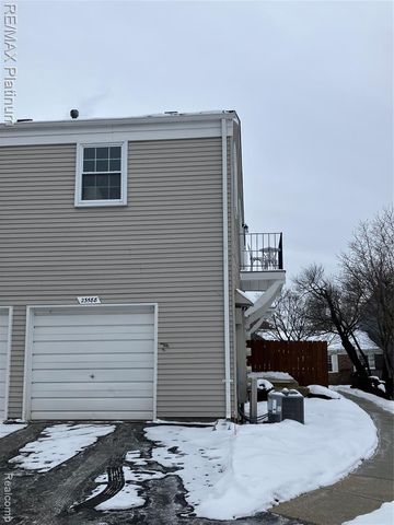 23588 N Rockledge, Novi, MI 48375