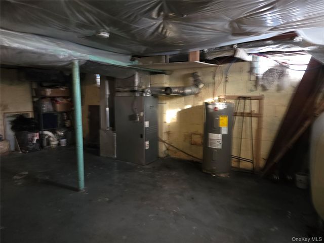 466 44th Street, Copiague, NY 11757