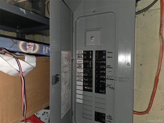 466 44th Street, Copiague, NY 11757