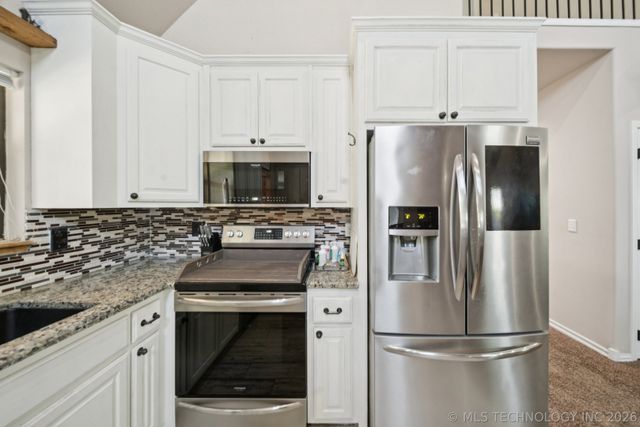 12225 N 194th East Avenue, Collinsville, OK 74021