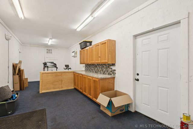12225 N 194th East Avenue, Collinsville, OK 74021