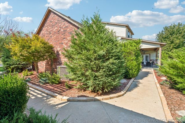 12225 N 194th East Avenue, Collinsville, OK 74021