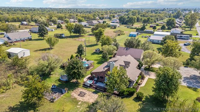 12225 N 194th East Avenue, Collinsville, OK 74021