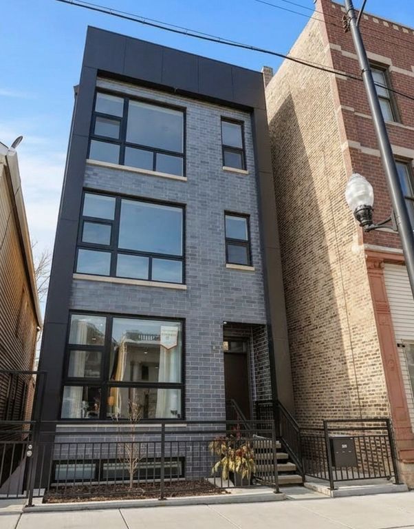 1810 S Racine Avenue 1, Chicago, IL 60608
