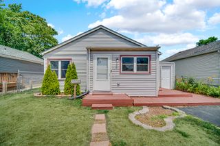 12 Huber Boulevard, New Chicago, IN 46342