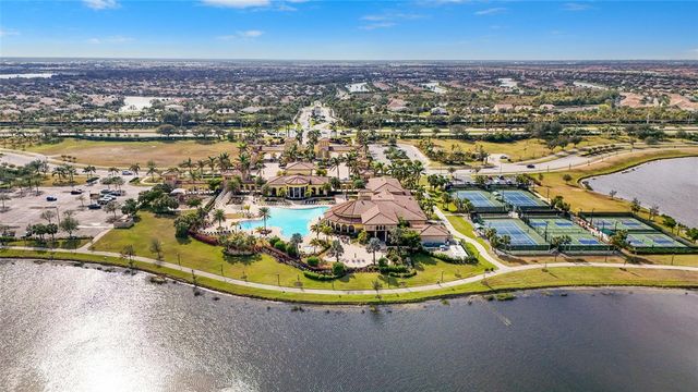 12490 GHIBERTI CIRCLE 201, Venice, FL 34293