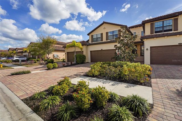 12490 GHIBERTI CIRCLE 201, Venice, FL 34293