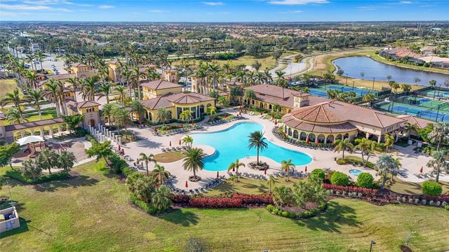 12490 GHIBERTI CIRCLE 201, Venice, FL 34293