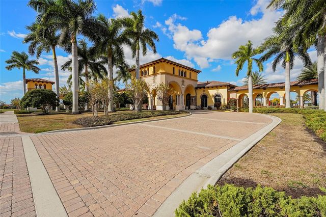 12490 GHIBERTI CIRCLE 201, Venice, FL 34293