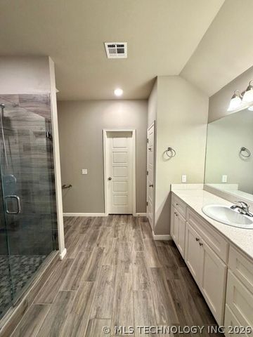 780 E 139th Place, Glenpool, OK 74033