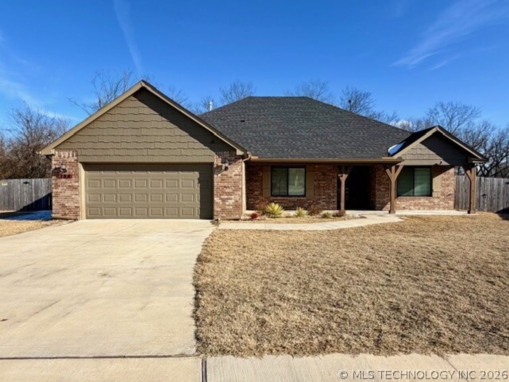 780 E 139th Place, Glenpool, OK 74033