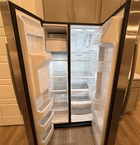 3339 Silvery Bryum Drive, Rosenberg, TX 77471