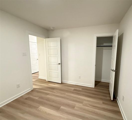 3339 Silvery Bryum Drive, Rosenberg, TX 77471