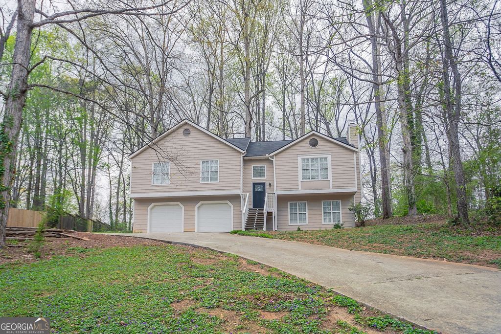 3841 Greenbrook Drive, Douglasville, GA 30135