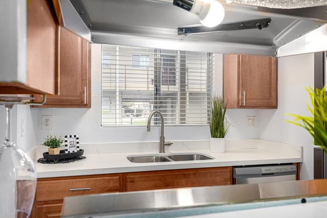 4630 N 68th Street Unit 275, Scottsdale, AZ 85251