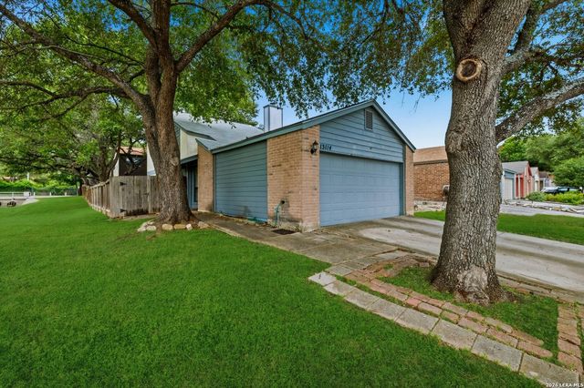 13114 BROOK GARDEN LN, San Antonio, TX 78232