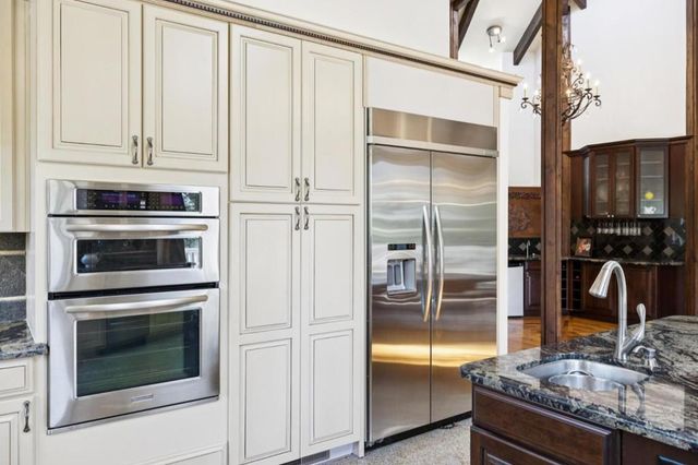 21220 Blue Hills Lane, Saratoga, CA 95070