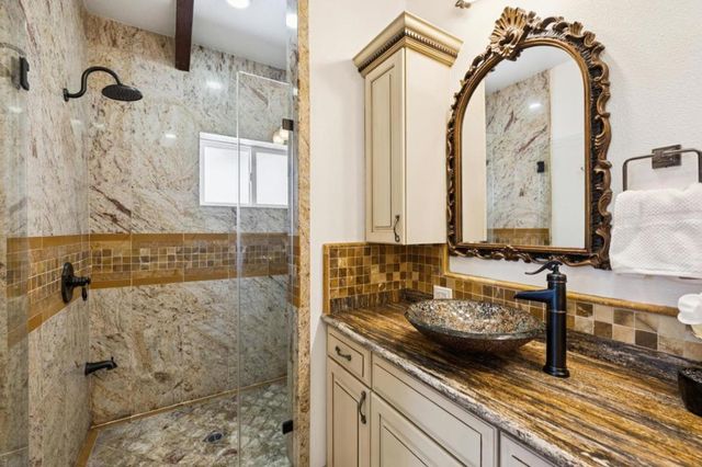 21220 Blue Hills Lane, Saratoga, CA 95070
