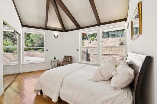 21220 Blue Hills Lane, Saratoga, CA 95070