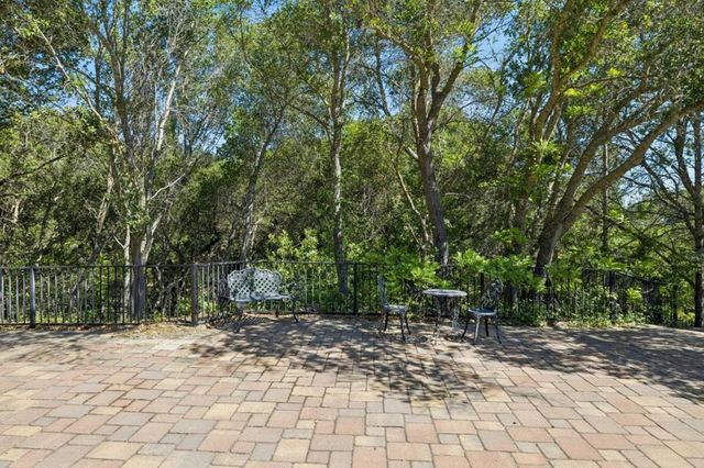 21220 Blue Hills Lane, Saratoga, CA 95070