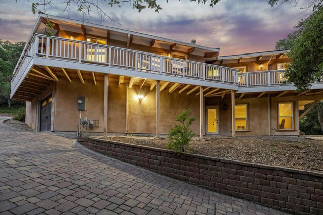 21220 Blue Hills Lane, Saratoga, CA 95070
