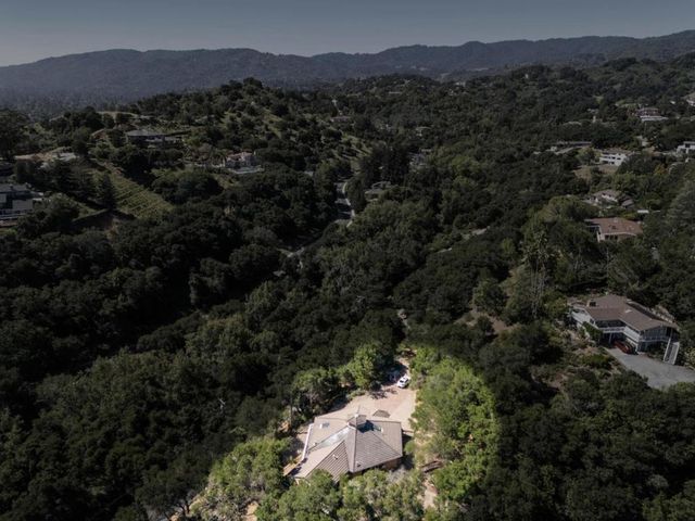 21220 Blue Hills Lane, Saratoga, CA 95070