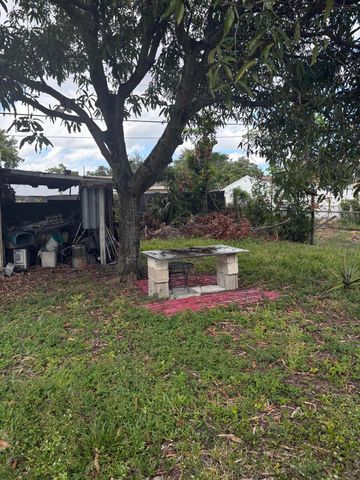5663 Flagler Street, Hollywood, FL 33023