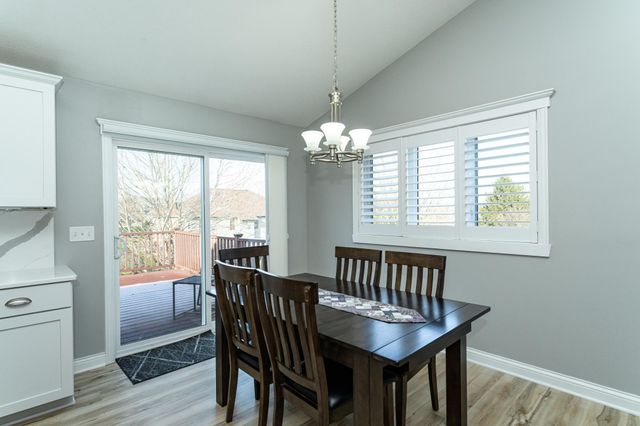 2743 Pinewood Ridge Drive SE, Rochester, MN 55904