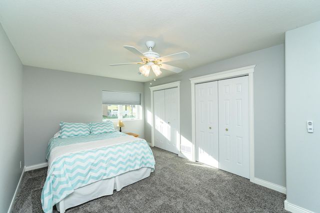 2743 Pinewood Ridge Drive SE, Rochester, MN 55904