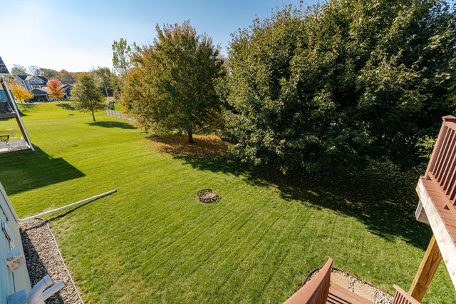 2743 Pinewood Ridge Drive SE, Rochester, MN 55904