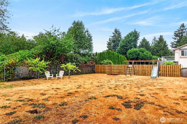 2315 SW 118th Court, Burien, WA 98146