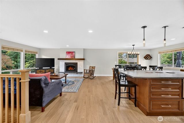 2315 SW 118th Court, Burien, WA 98146