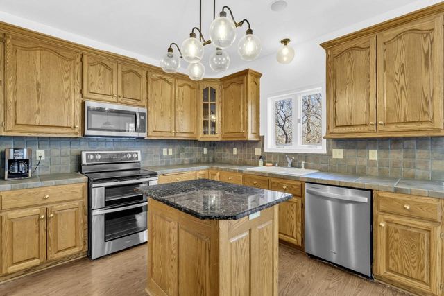 N65W15278 Blue Heron DRIVE, Menomonee Falls, WI 53051