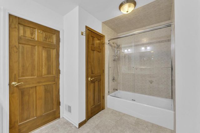 N65W15278 Blue Heron DRIVE, Menomonee Falls, WI 53051